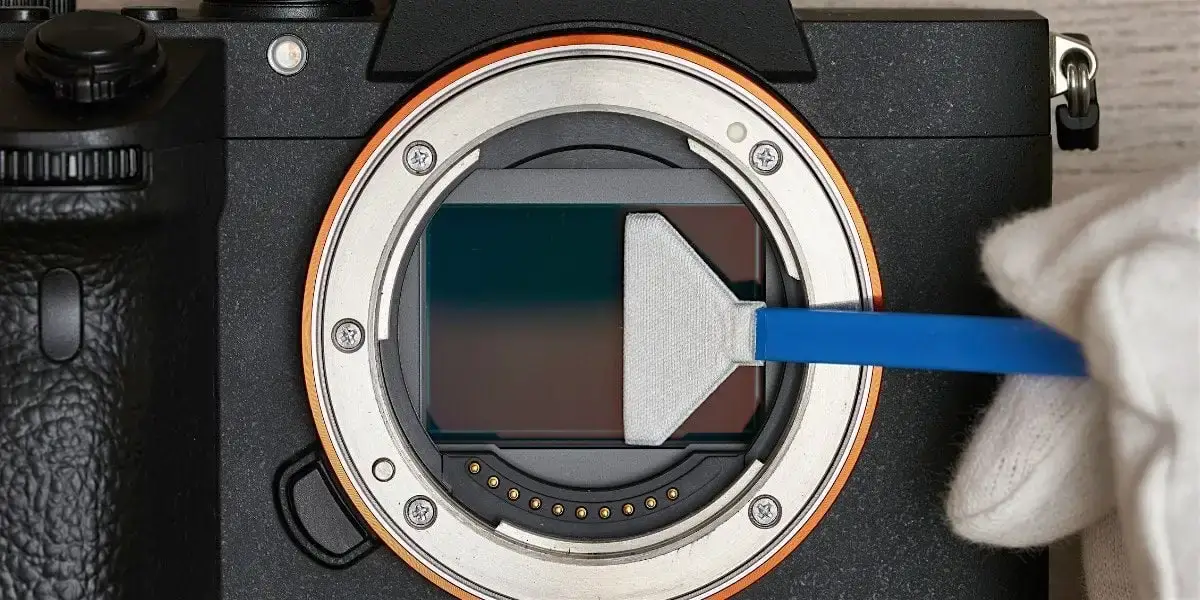 A camera sensor capturing a clean frame, free of flicker lines.